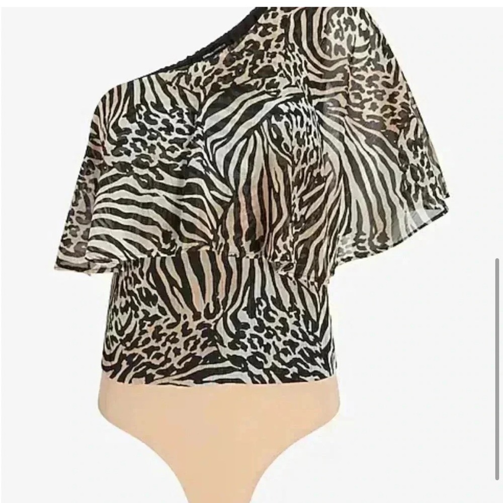 NWT Express x Rachel Zoe animal print One Shoulder bodysuit. Size medium.